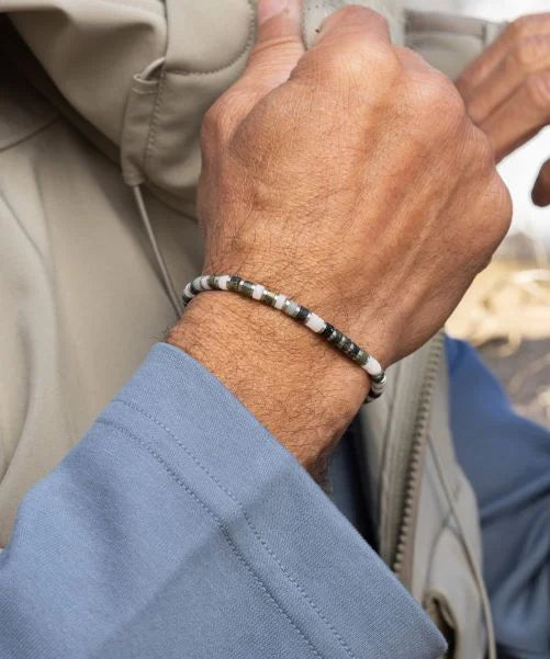 Pig and Hen Bracelet Brontide 4mm Adjustable Kyoto Silver