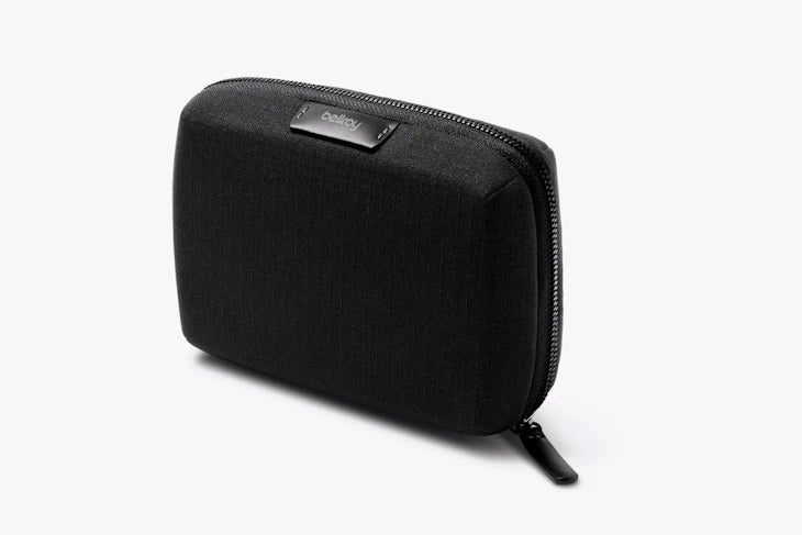 Tech Kit Compact Black