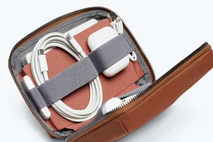 Bellroy Tech Kit Compact Bronze