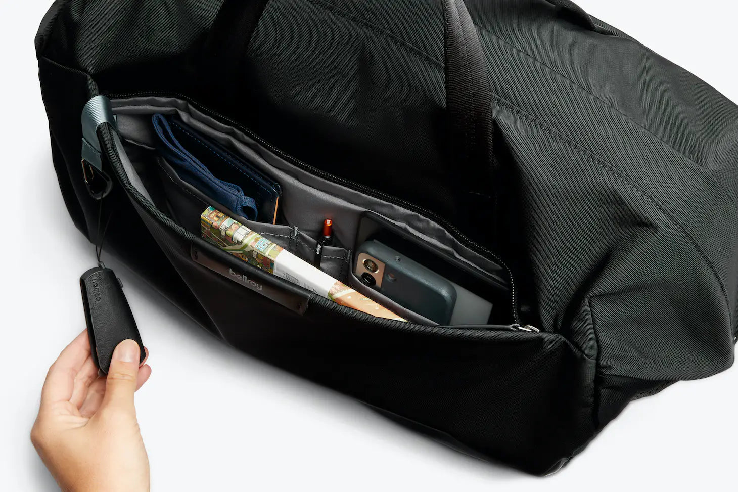 Bellroy Classic Weekender duffel bag