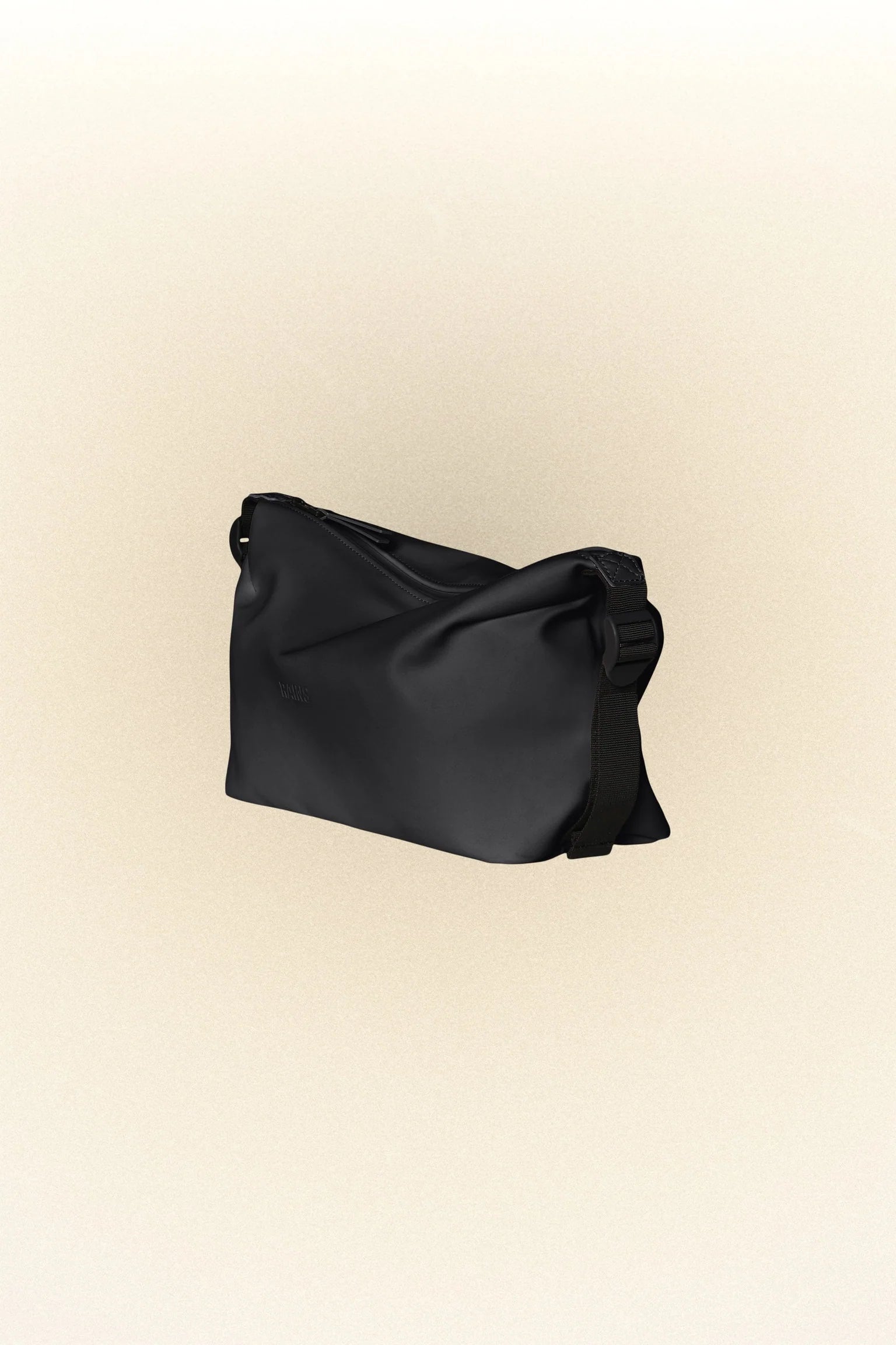 Rains Hilo Weekend Wash Bag