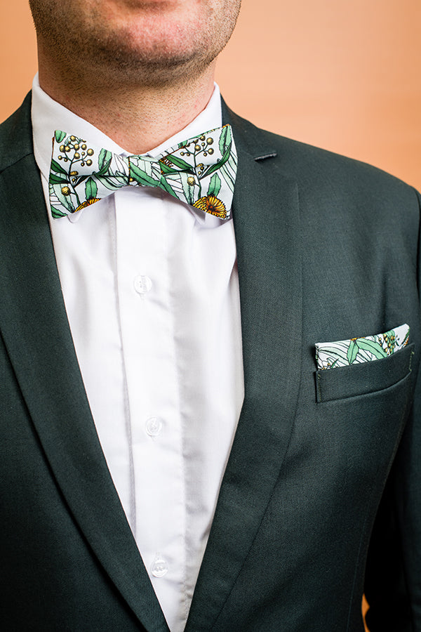Peggy and Finn Banksia Grey Pocket Square