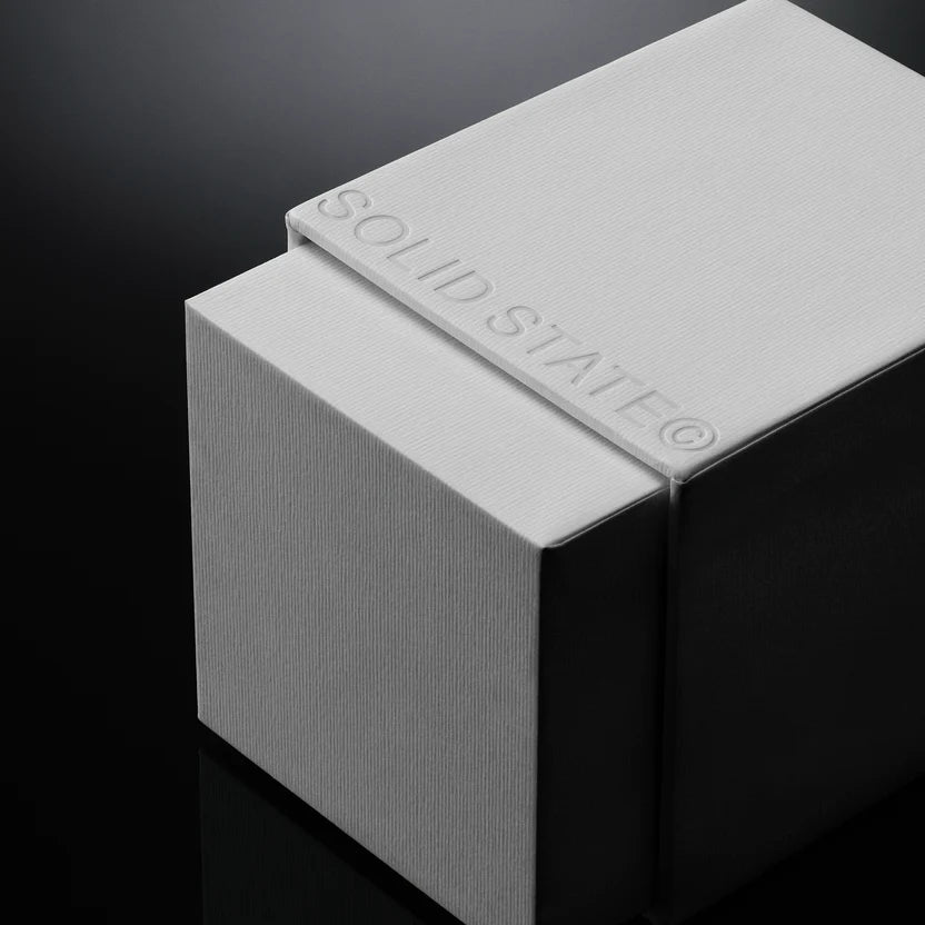 Fragrance Journeyman. Mandarin, Cedarwood, Oak Moss