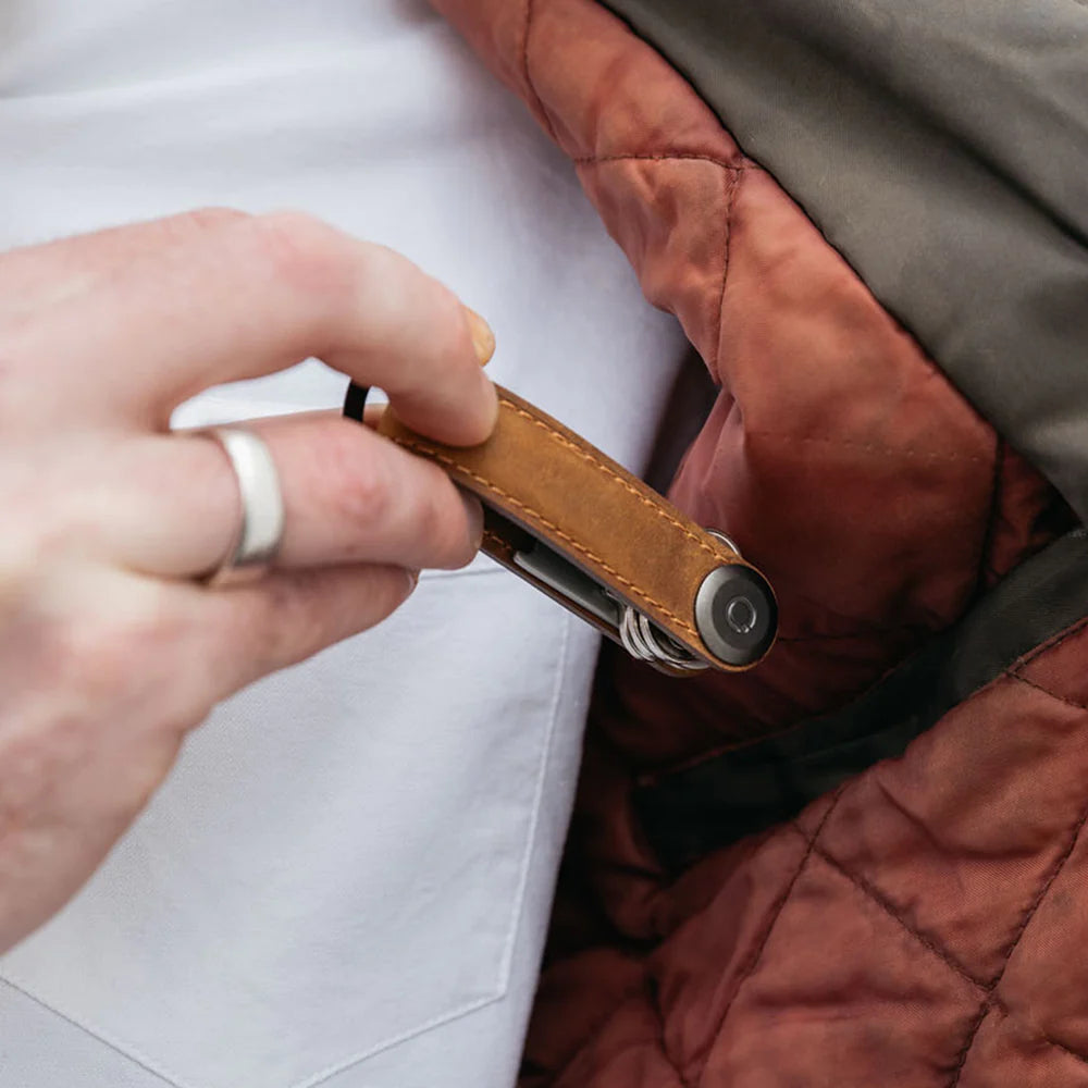 Key Organiser  Crazy-Horse - Chestnut Brown with Brown Stitching